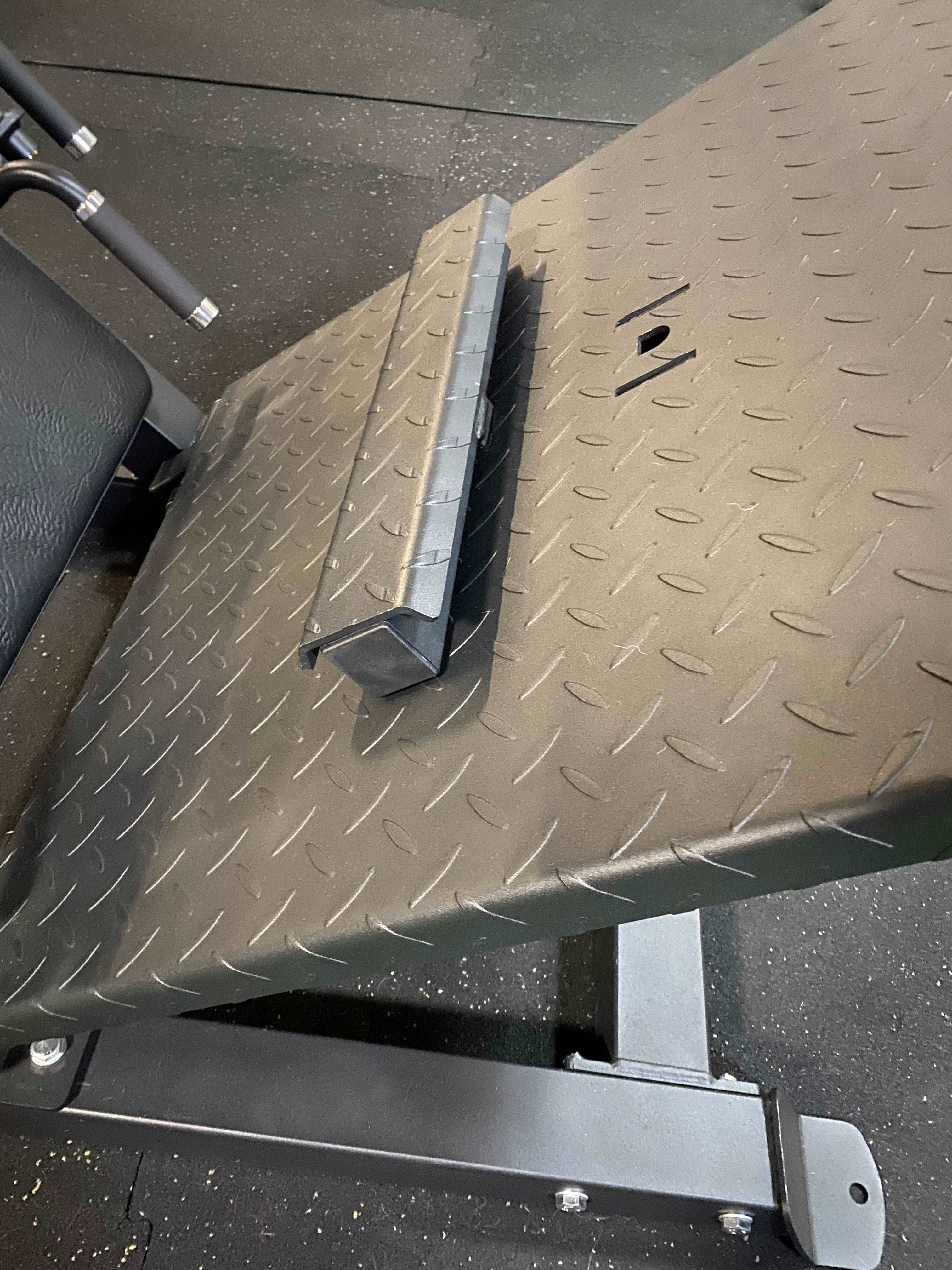 45º Leg Press + Hack Squat Combo