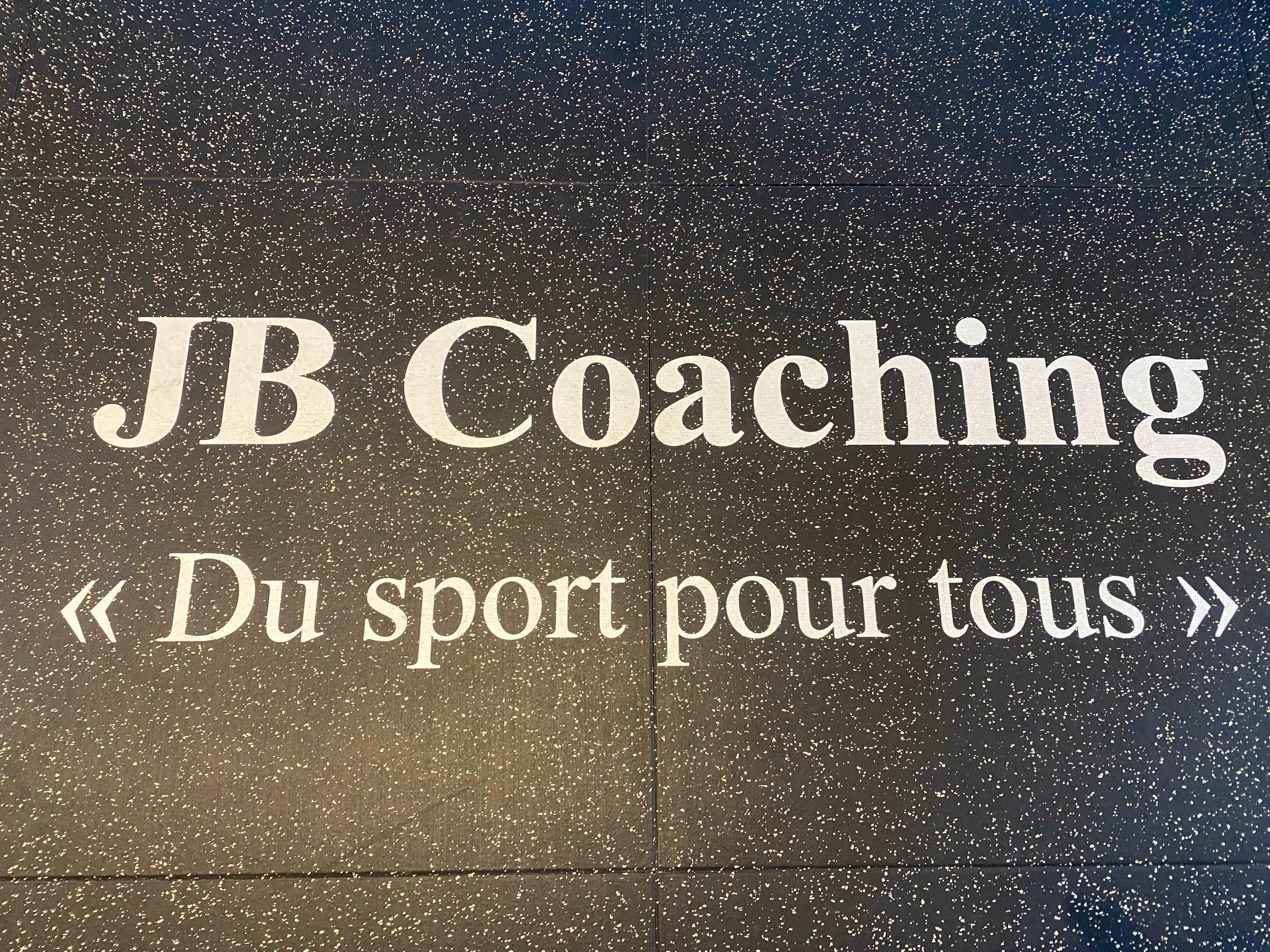 Custom Logo on 20mm Connect™ Tiles