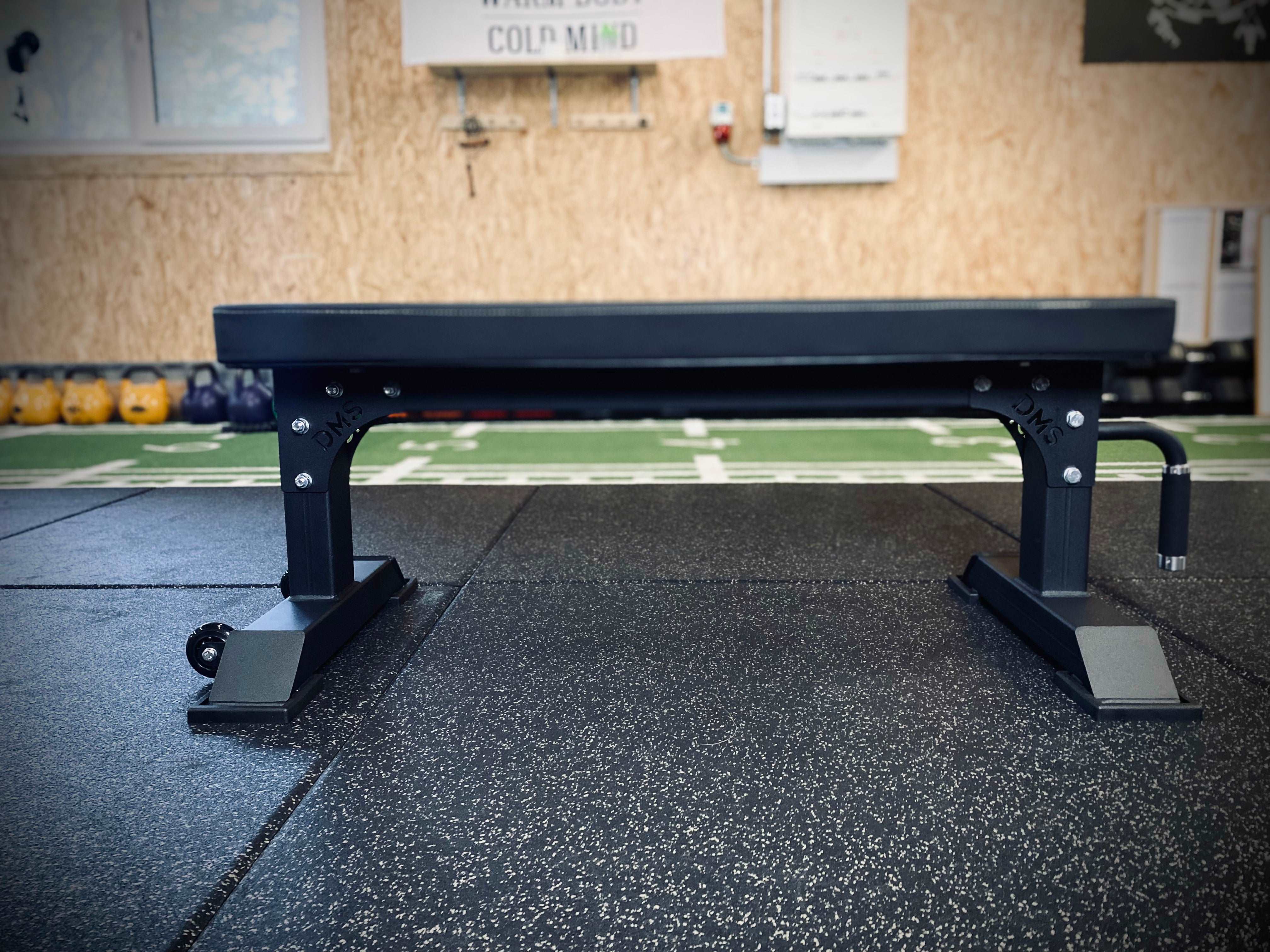 HD Flat Bench