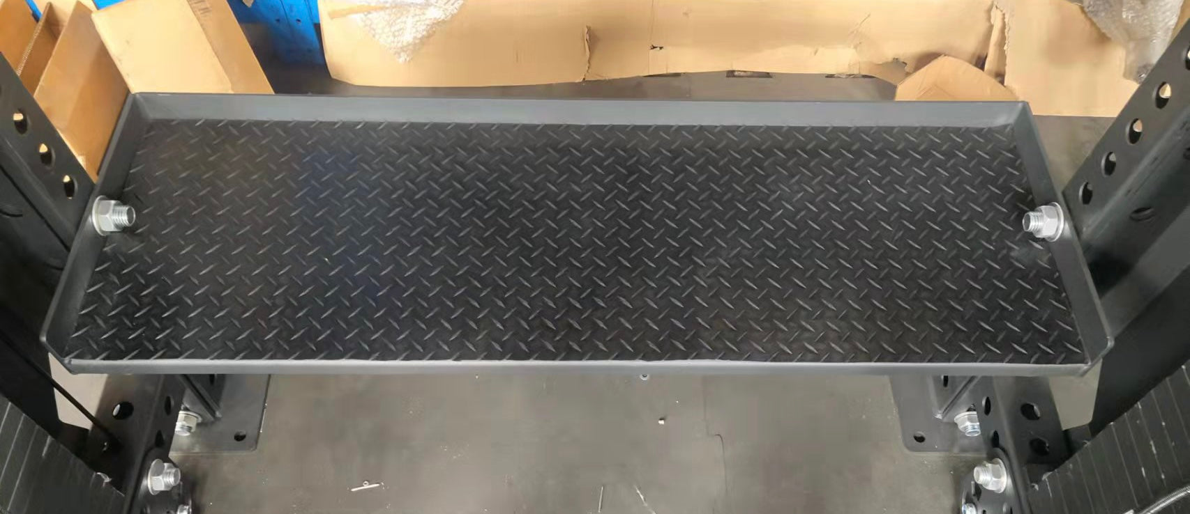 Étagère de rangement à 4 niveaux STD