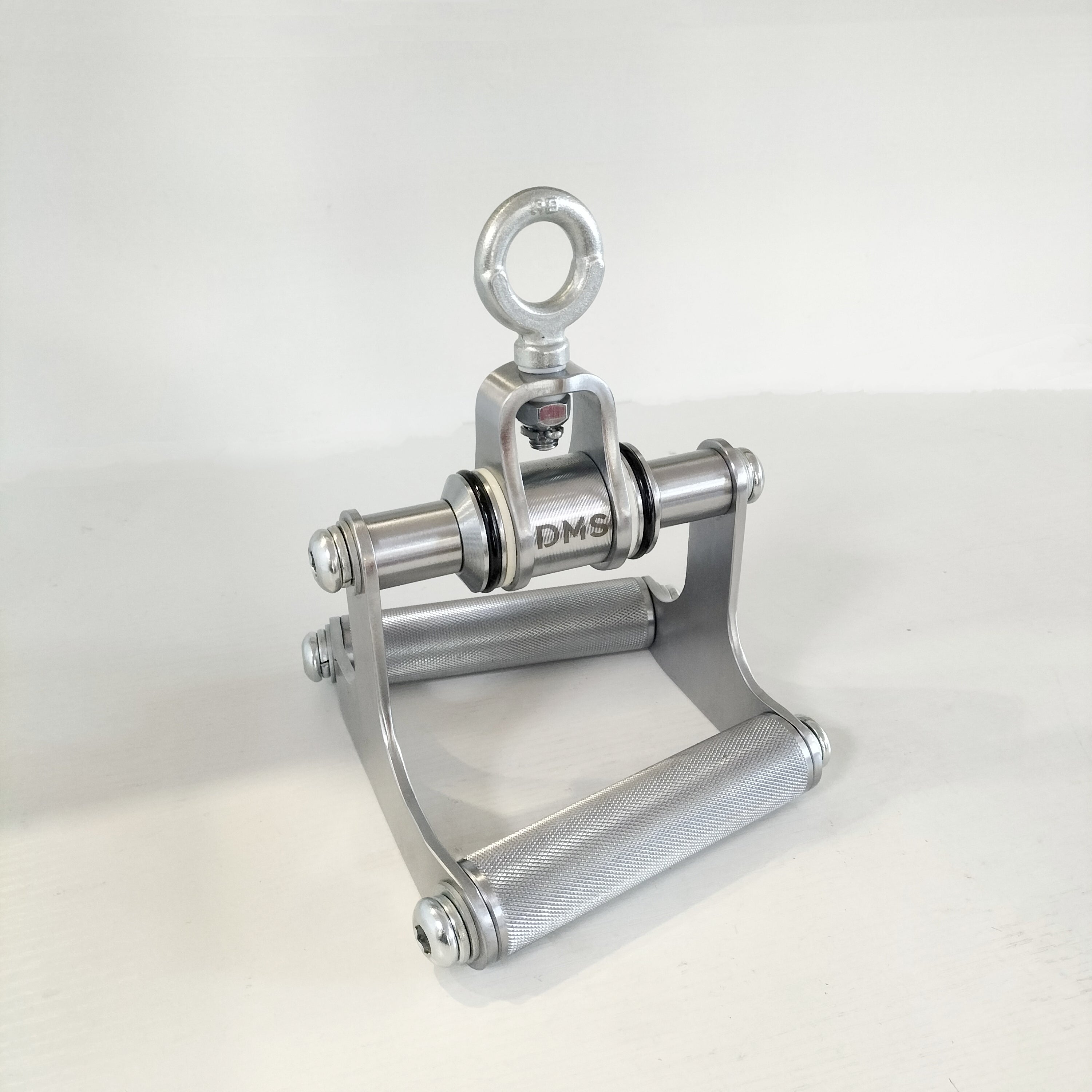 Blacksmith Steel V-Griff mit Drehgelenk