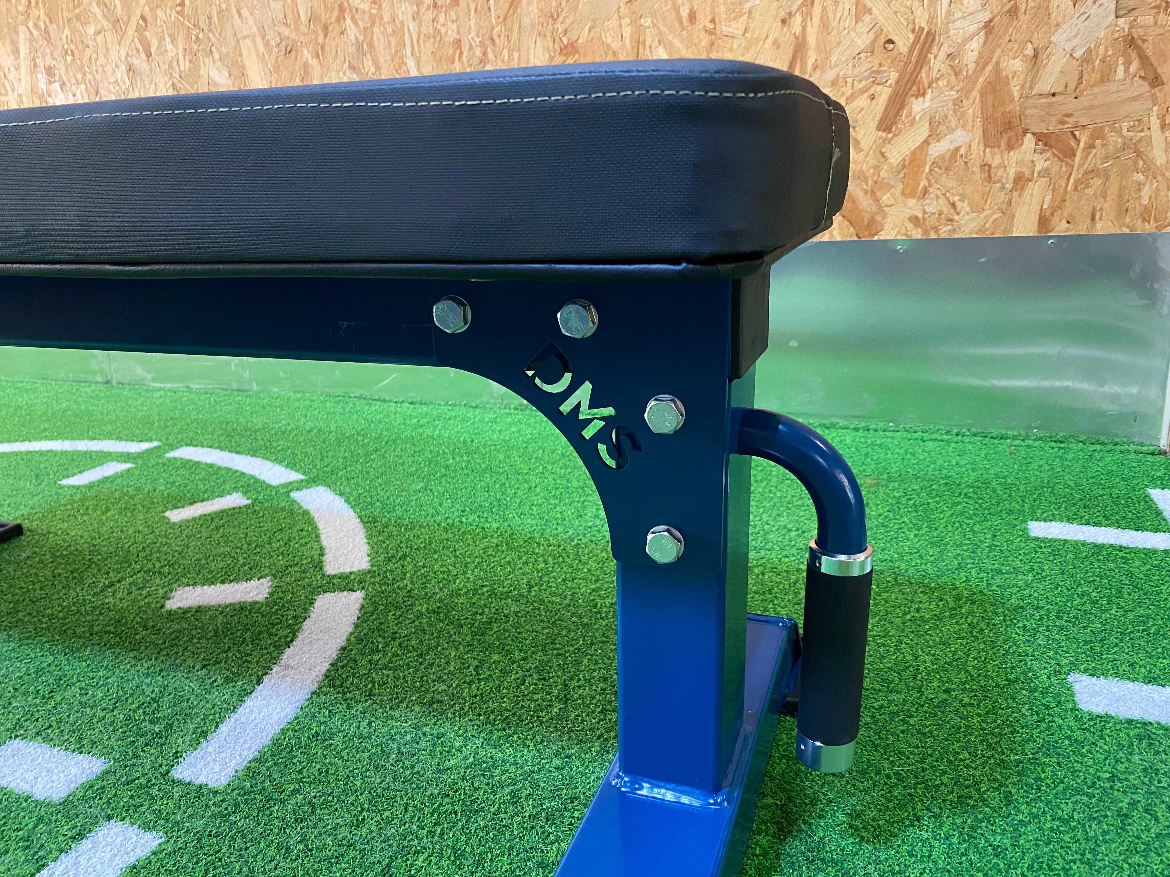 HD Flat Bench