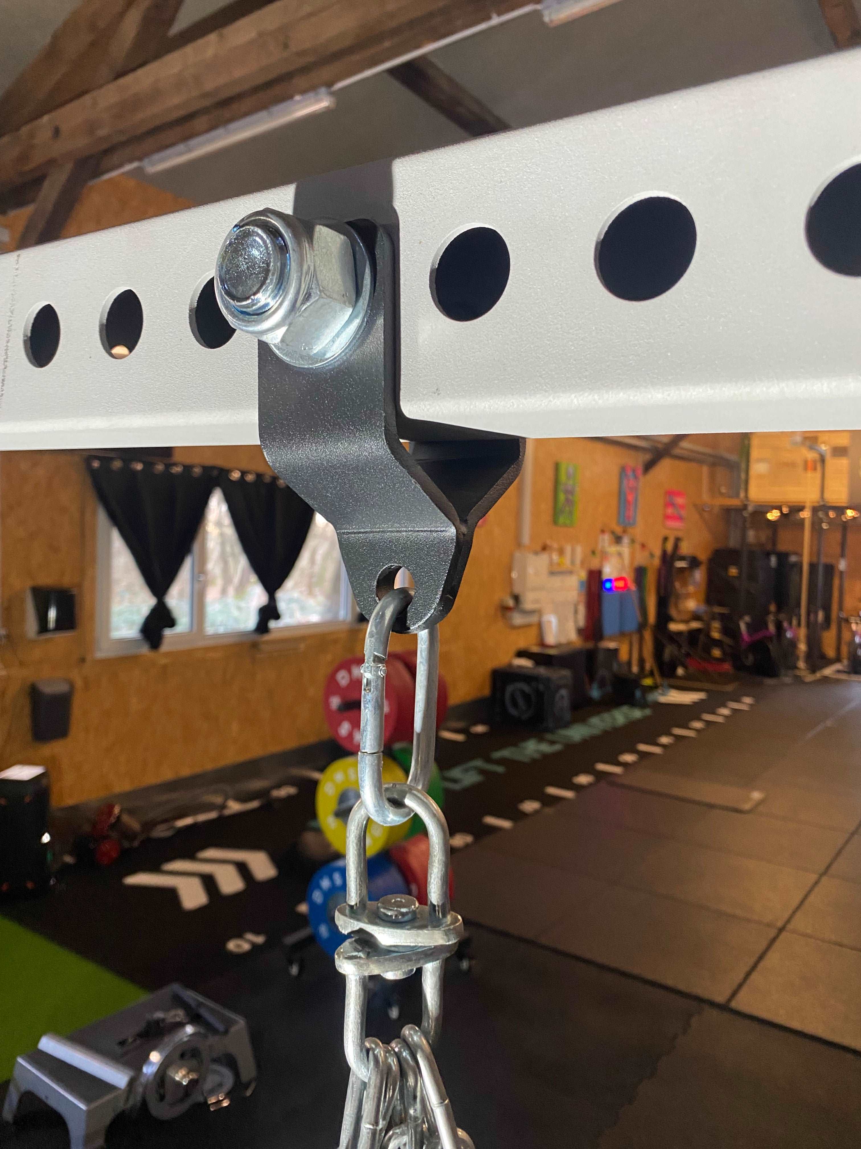 STD SHACKLE WITH CARABINER